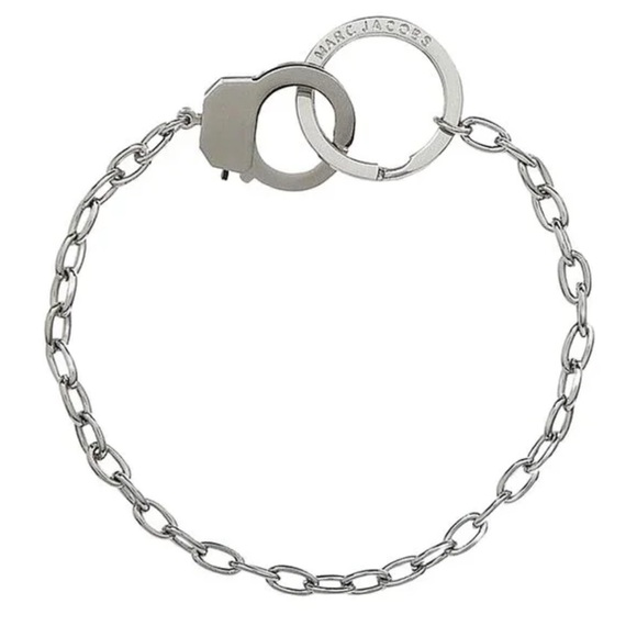 Marc Jacobs Handcuff Keychain NWT - Picture 11 of 11